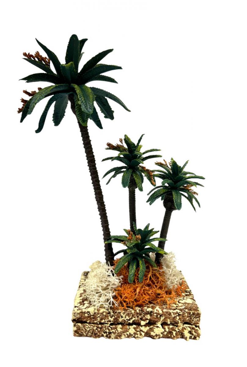 Decorated Palm Tree group 20cm
