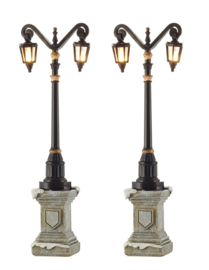 Classic lantern on foot 2 pieces battery operated