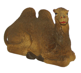 Camel lying 4.8cm