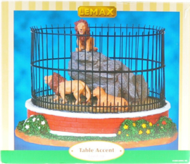 Lion Cage - Item is reserved!