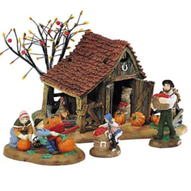 New England Village - It's Almost Thanksgiving