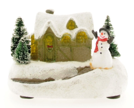 Small House - Snowman