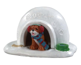 Igloo Doghouse