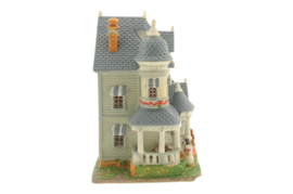 Harlow Manor - Import United States