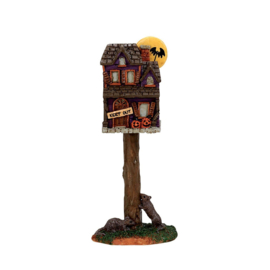 Full Moon Birdhouse