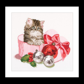 Christmas Kitten Aida Telpakket Thea Gouverneur