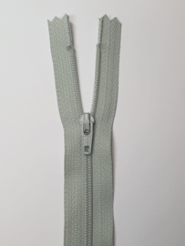 574 18cm Skirt Zipper YKK