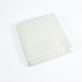 02 gebroken witte handdoek 50x100cm DMC