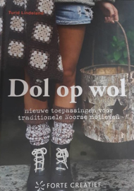 Dol op wol | Nieuwe toepassingen voor traditionele Noorse motieven | Turid Lindeland