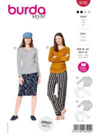 6102 Burda naaipatroon - Trui in variatie