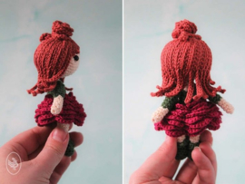 Chibi Rose Hanako Crochet Durable Coral