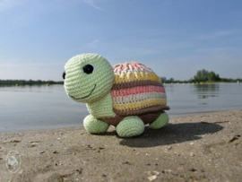 Turtle Sjef Crochet Durable Cosy Fine (Faded)