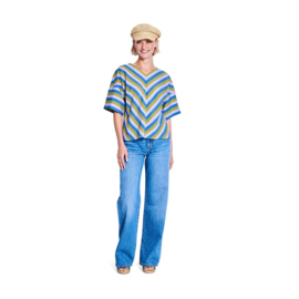 5673 Burda naaipatroon - Blouse in variatie