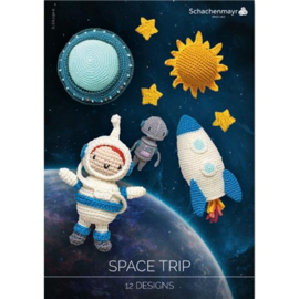 Space trip booklet | 12 Ontwerpen | Schachenmayr