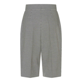 5626 Burda naaipatroon - Pantalon in variatie