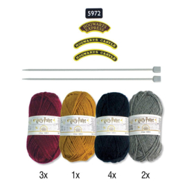 Hogwarts Express Tochtrol Knit Kit | Harry Potter