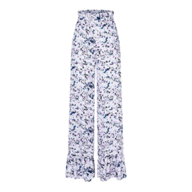5631 Burda naaipatroon - Broek in variatie