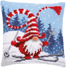 Christmas Gnome Skiing Cushion Vervaco