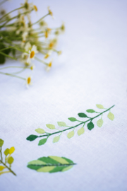 Leaves & Grass Tablecloth Vervaco