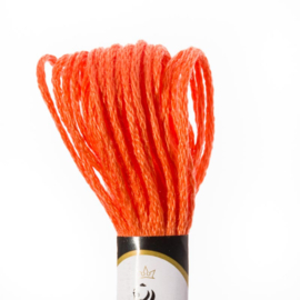 335 Medium Apricot - XX Threads Borduurgaren
