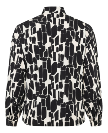 5775 Burda Naaipatroon | Blouse in variatie
