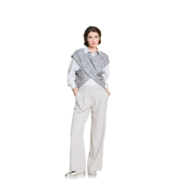 5593 Burda naaipatroon - Wrap in variatie