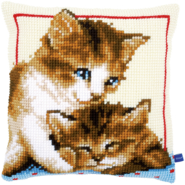 Playful Kittens Canvas Cushion Vervaco