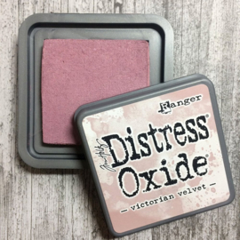 Victorian velvet | Distress Oxide ink pad | Ranger Ink