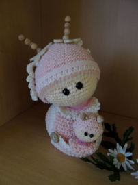 Funny Snail Shelly with Baby Crochet Kit
