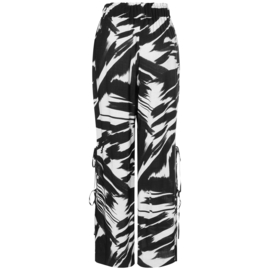 5743 Burda Patroon - Broek in variatie