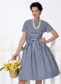 B56318 E5  Retro Jurk met Variatie Butterick 1961 Maat 40 - 48