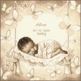 Baby in hangmatje met vlinders | Aida telpakket | Vervaco