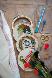 Christmas | modern embroidery kit | Daffy's DIY