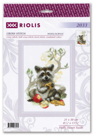 Fluffy Sweet Tooth Raccoon Aida Riolis Telpakket 2033