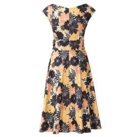 6236 Burda Naaipatroon | Jurk in variatie