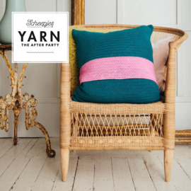 Yarn The After Party 141 Splayed Geometric Cushion | Gehaakt  | Scheepjes