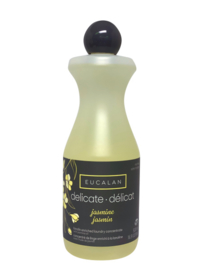 Eucalan Wrapture with Jasmine 500ml / 16.9 fl.oz.