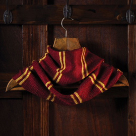 Gryffindor Cowl Knit Kit | Harry Potter