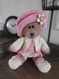 Funny Bear Mary Crochet Kit