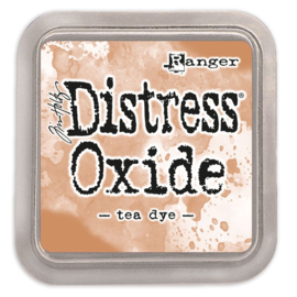 Tea dye | Distress Oxide ink pad | Ranger Ink