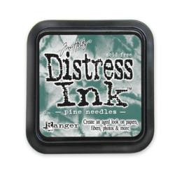 Pine needles | Distress ink pad | Ranger Ink