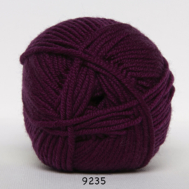 9235 Extrafine Merino 90 Hjetegarn