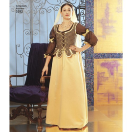 5582 DD Simplicity Naaipatroon | Misses' Renaissance Costumes Maat  30-36