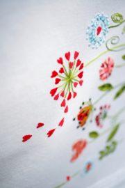 Flowers Table Runner Vervaco