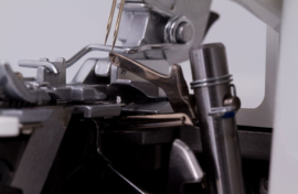 Juki MO-654DE lockmachine