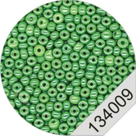 4009 Green Rocailles Beads Le Suh