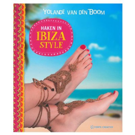Haken in Ibiza style | Yolanda van den Boom