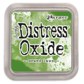 Mowed lawn | Distress Oxide ink pad | Ranger Ink