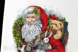 Santa with Wreath Aida Merejka Embroidery Kit