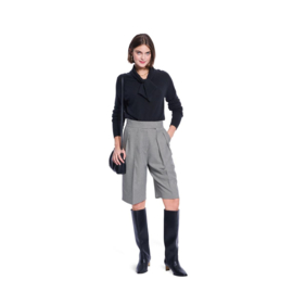 5626 Burda naaipatroon - Pantalon in variatie
